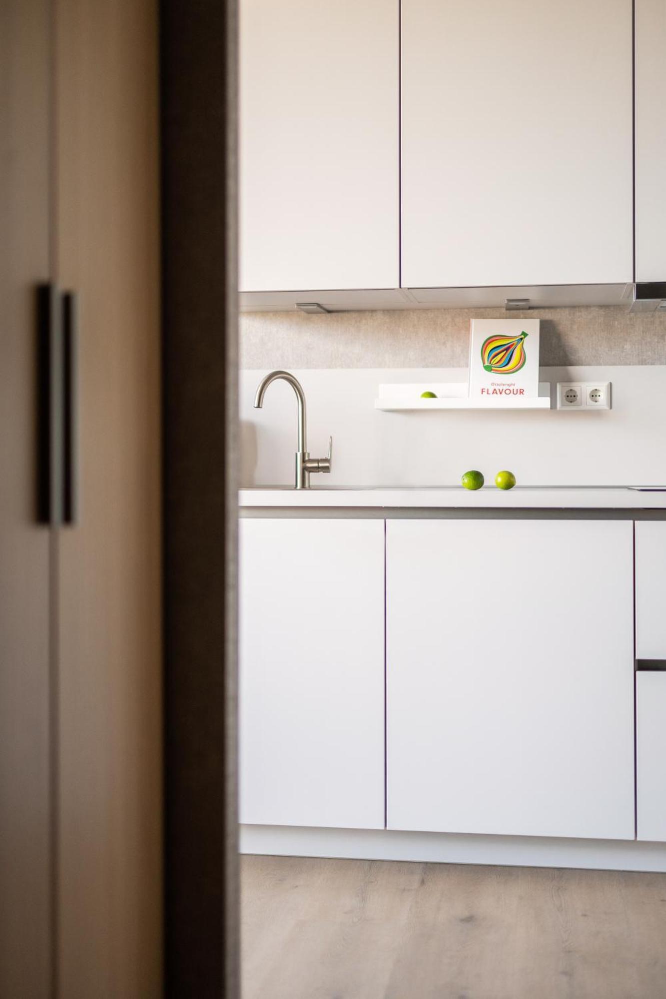 348 Suites Short Stay La Haye Extérieur photo